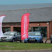 Wind flag avec voile imprimée en quadrichromie par sublimation