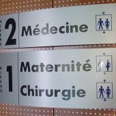 Plaques aluminium galbé, décor transcript adhésif