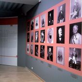 Ensemble de panneaux d'un espace muséeographique