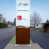 Totem galbé lumineux, décor transcript adhésif